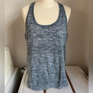 Lululemon Swiftly Tech Tank sz 12 Green